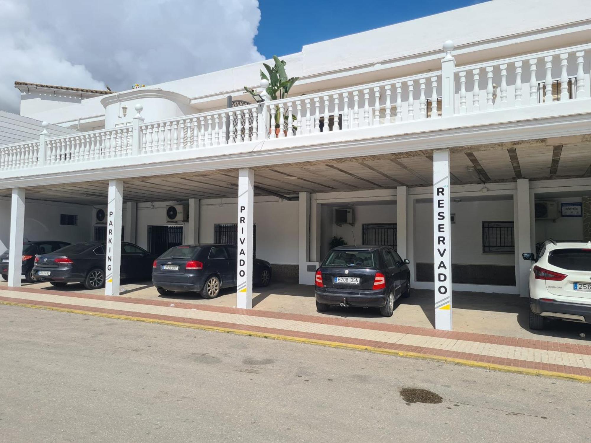 VÍA SEVILLA - CÁDIZ Alojamiento&Restaurante El Cuervo  Esterno foto